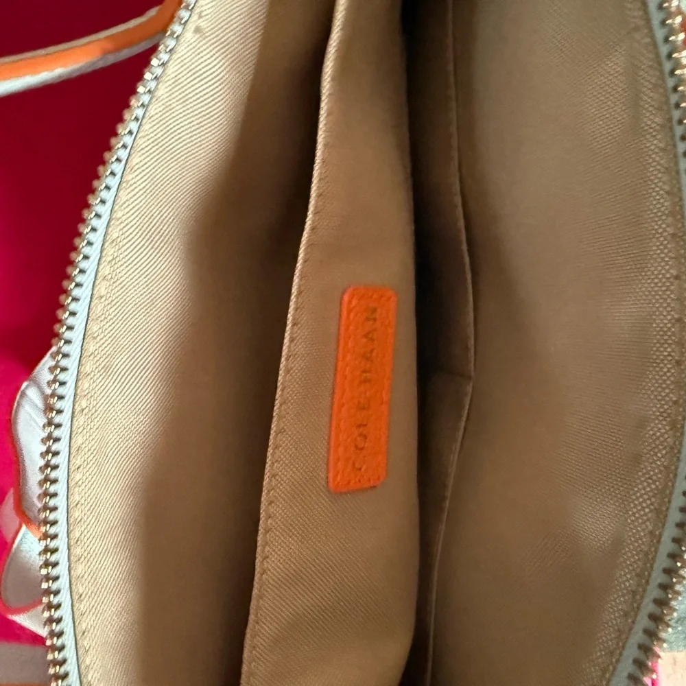 Cole Hahn Citrus Tote/Backpack - Picture 7 of 7